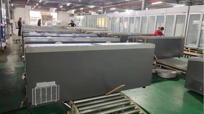 Guangzhou Yixue Commercial Refrigeration Equipment Co., Ltd. производственная линия завода 4